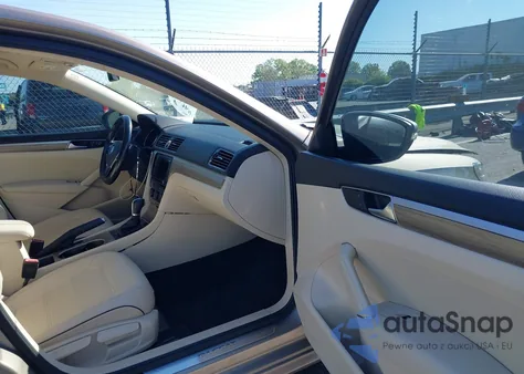 2016 Volkswagen Passat Se из США, поврежденный, VIN 1VWBS7A34GC047638